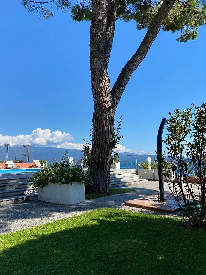 Casa Vistabella Apartment Salo Italy